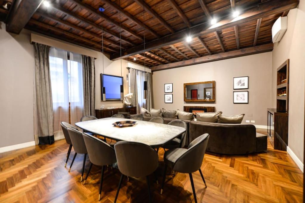 Appartamento The Frattina - Luxury Serviced
