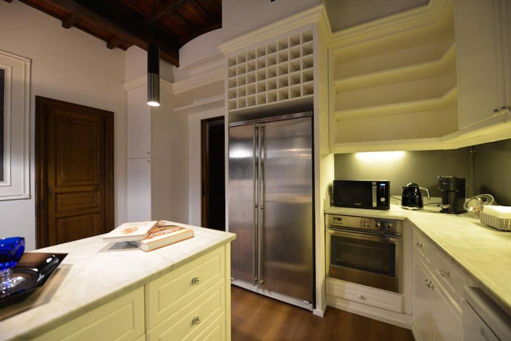 The Frattina - Luxury Serviced Appartamento