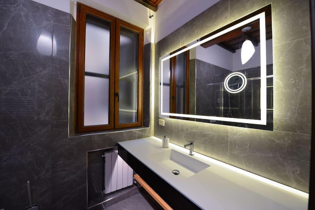 The Frattina - Luxury Serviced Appartamento Roma